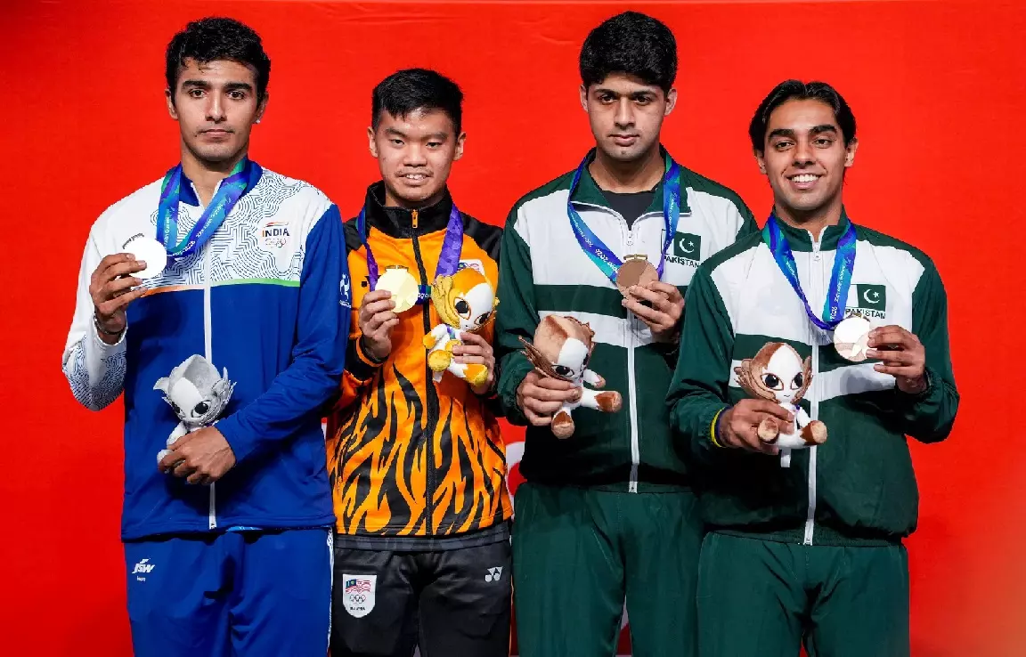 Asian Games 2026 Day 9: भारत ने जीते 7 मेडल, एंसी-सर्वेश का सिल्वर; एथलेटिक्स में बरसे पदक Asian Games 2026 Day 9: भारत ने जीते 7 मेडल, एंसी-सर्वेश का सिल्वर; एथलेटिक्स में बरसे पदक