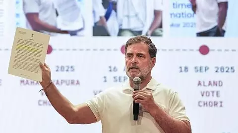 मुझे समुद्र में तैरना पसंद है जब लहरें..., CEC विवाद के बीच राहुल गांधी का Cryptic Post
