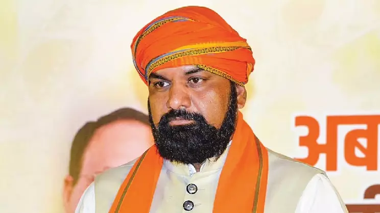 बिहार में कानून-व्यवस्था पर घिरी सरकार, अब BJP सांसद ने ही खोला मोर्चा; बोले- पुलिसिंग चरमरा गई बिहार में कानून-व्यवस्था पर घिरी सरकार, अब BJP सांसद ने ही खोला मोर्चा; बोले- पुलिसिंग चरमरा गई