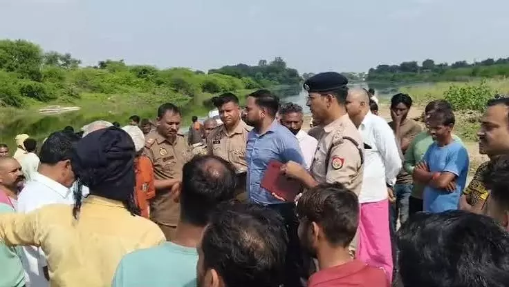 झांसी में दर्दनाक हादसा: तिलांजलि देने गए एक ही परिवार के 5 लोगों की नदी में डूबने से मौत
