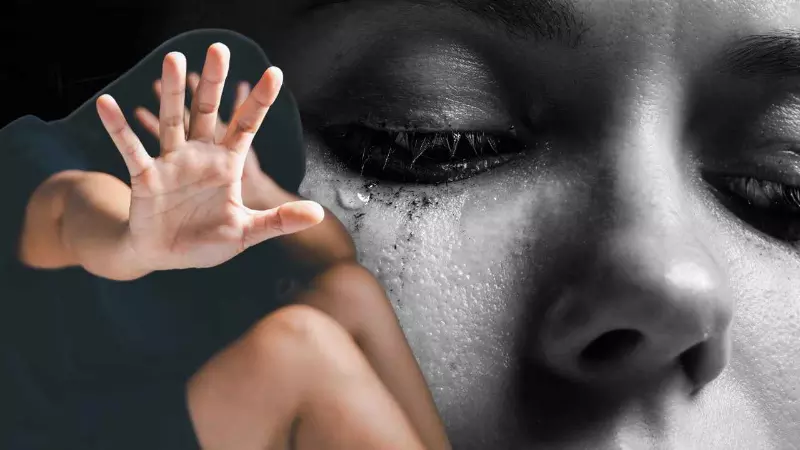बिहार में महिला से फिर दरिंदगी! AI अश्लील वीडियो से ब्लैकमेल, होटल में घंटों हैवानियत, फिर ऐसे बची जान बिहार में महिला से फिर दरिंदगी! AI अश्लील वीडियो से ब्लैकमेल, होटल में घंटों हैवानियत, फिर ऐसे बची जान