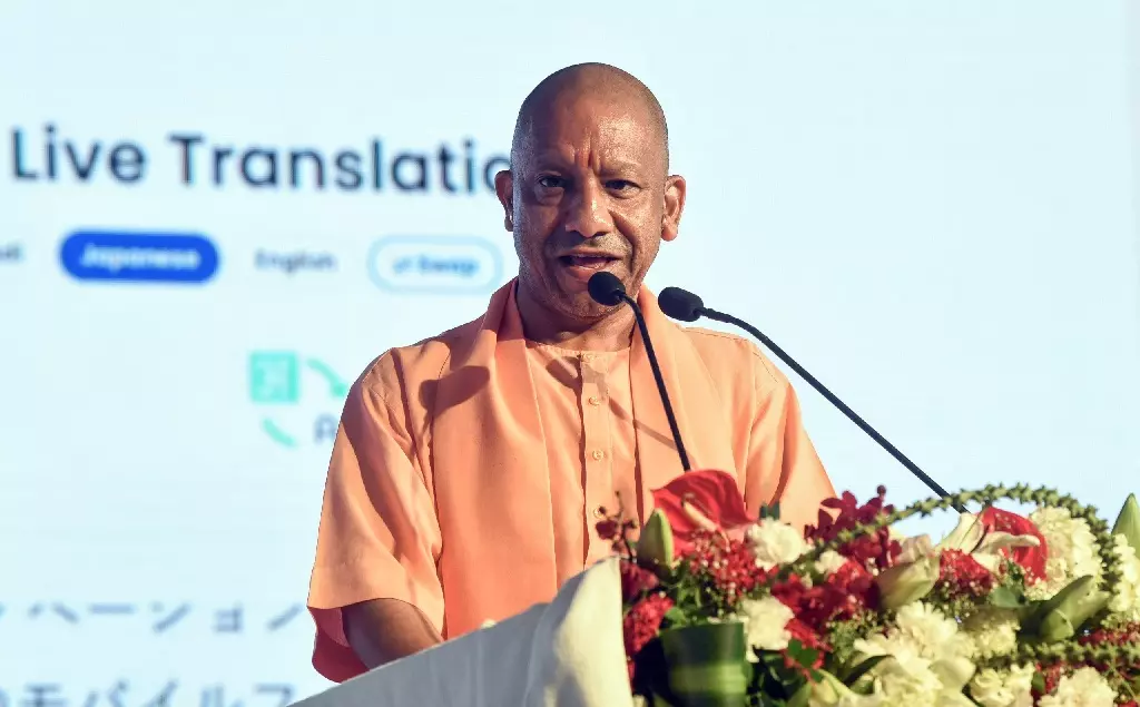 वाराणसी के 11,219 परिवारों के लिए बनी योगी सरकार का सहारा, 191 करोड़ से ज्यादा की आर्थिक मदद वाराणसी के 11,219 परिवारों के लिए बनी योगी सरकार का सहारा, 191 करोड़ से ज्यादा की आर्थिक मदद