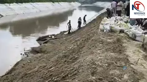 Kushinagar News: कुशीनगर में गंडक नहर का स्पर टूटा, निर्माण की गुणवत्ता पर उठे सवाल