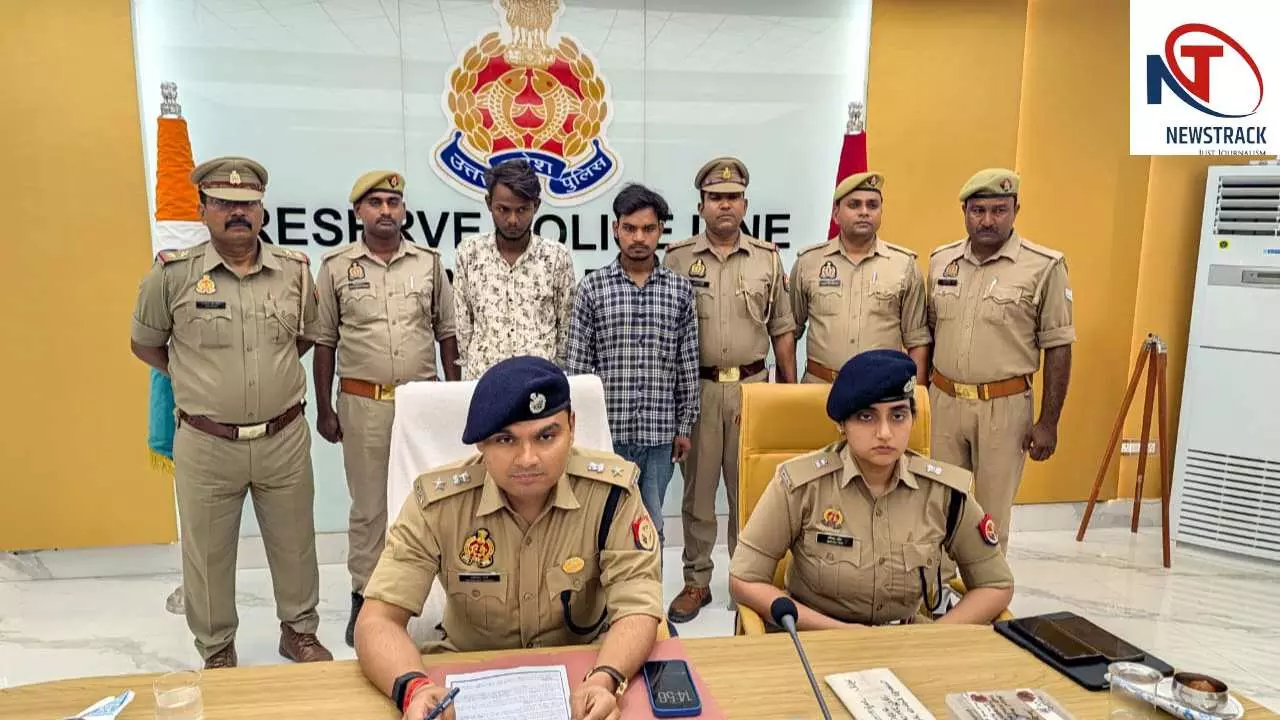 Sonbhadra News: XUV से 2.85 क्विंटल गांजा बरामद, नंबर प्लेट बदलकर तस्करी कर रहे दो आरोपी गिरफ्तार Sonbhadra News: XUV से 2.85 क्विंटल गांजा बरामद, नंबर प्लेट बदलकर तस्करी कर रहे दो आरोपी गिरफ्तार