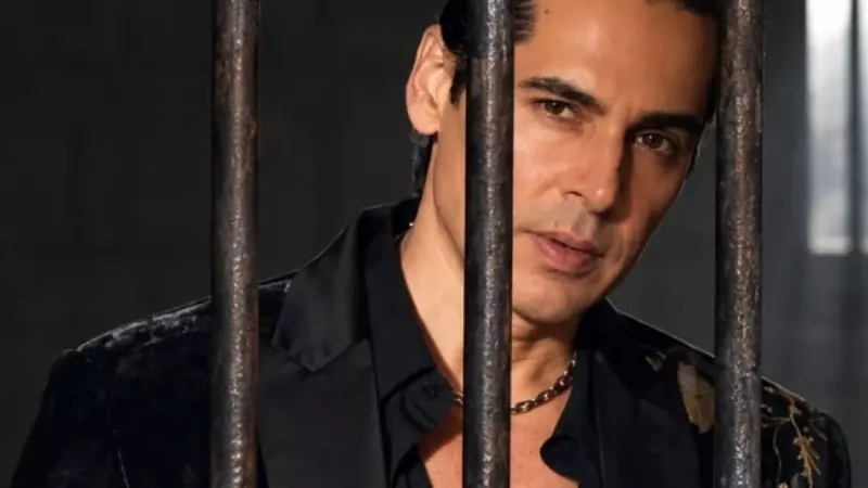 Dino Morea Family, Wife, Childrean, Biography, Net Worth Dino Morea Family, Wife, Childrean, Biography, Net Worth
