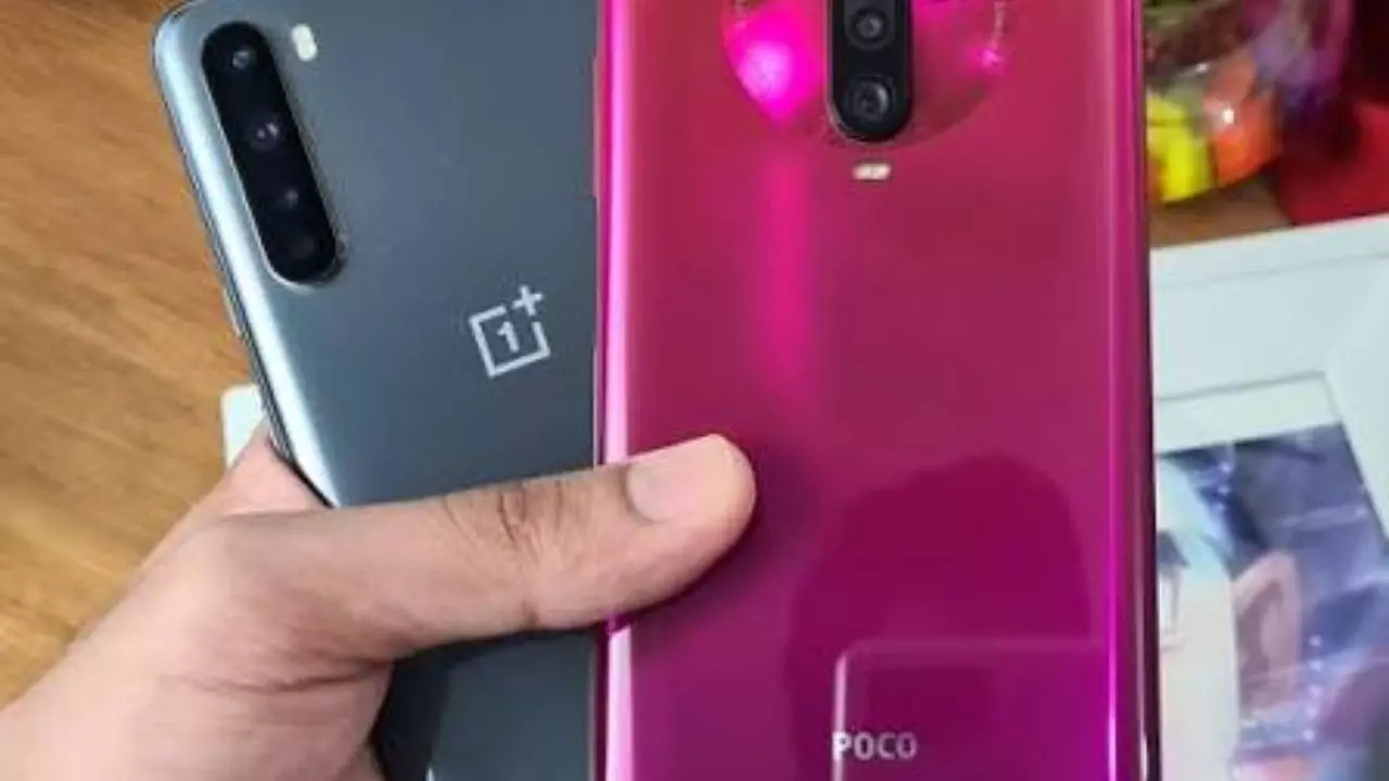 Poco X8 vs OnePlus: 5 Best Phones Under ₹30,000 in Amazon-Flipkart Sale Poco X8 vs OnePlus: 5 Best Phones Under ₹30,000 in Amazon-Flipkart Sale