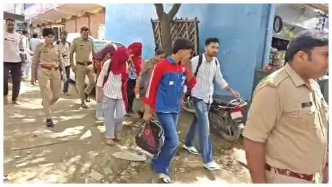 Police raid on Khurjas OYO guest house Police raid on Khurjas OYO guest house