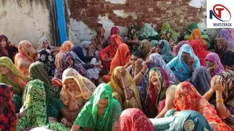 Auraiya News: भीलवाड़ा में संदिग्ध परिस्थितियों में युवक की मौत, शव गांव पहुंचते ही मचा कोहराम Auraiya News: भीलवाड़ा में संदिग्ध परिस्थितियों में युवक की मौत, शव गांव पहुंचते ही मचा कोहराम
