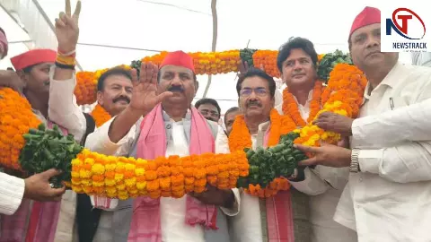 Kushinagar News: सपा प्रदेश अध्यक्ष ने कार्यकर्ताओं में भरा जोश, 2027 चुनाव की तैयारी का दिया मंत्र
