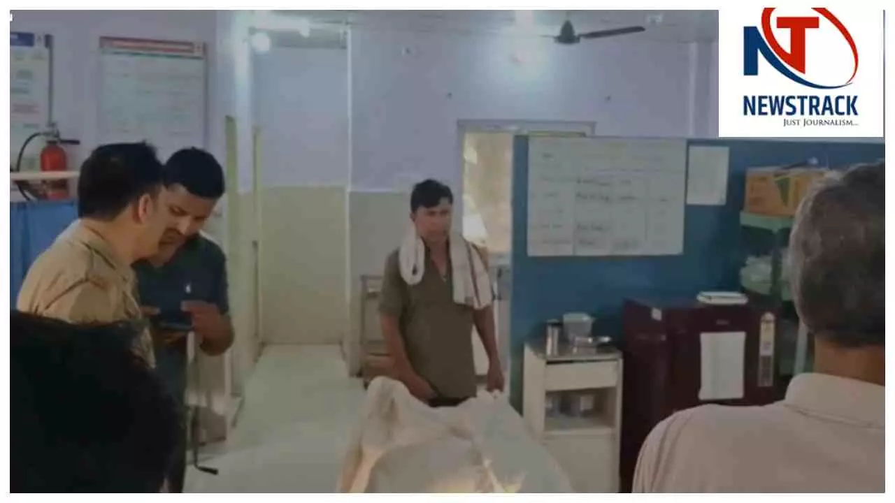 Bulandshahr News: चिता से बेटे की अस्थियां लेकर लौट रहे पिता की हादसे में मौत, कोहराम