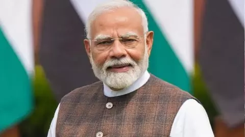 काशी में सजा ‘नमो बुक फेस्ट’, पीएम मोदी पर लिखी 500 से ज्यादा किताबों ने खींचा ध्यान काशी में सजा ‘नमो बुक फेस्ट’, पीएम मोदी पर लिखी 500 से ज्यादा किताबों ने खींचा ध्यान