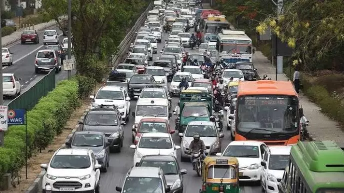 क्वांटम तकनीक से हल होगी ट्रैफिक की समस्या? यूपीएसआईएफएस में छात्रों ने पेश किए नए आइडिया