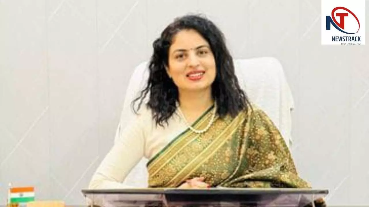 Hapur News: 10 अक्टूबर से मुफ्त राशन वितरण, 16 दुकानों पर गेहूं-चावल के साथ मिलेगा मक्का