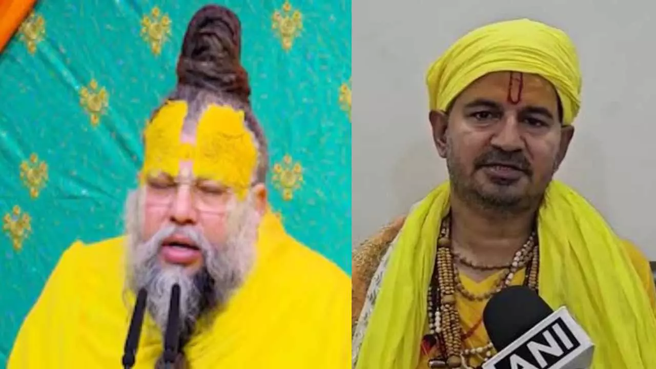प्रेमानंद महाराज 14 दिन बाद आश्रम लौटे, विराट कोहली पर आरोप लगाने वाले फलाहारी बाबा ने मांगी माफी प्रेमानंद महाराज 14 दिन बाद आश्रम लौटे, विराट कोहली पर आरोप लगाने वाले फलाहारी बाबा ने मांगी माफी