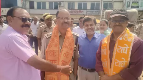 चित्रकूट में DM-SP का निरीक्षण, 15 अक्टूबर तक विसर्जन स्थलों की तैयारियां पूरी करने के सख्त निर्देश चित्रकूट में DM-SP का निरीक्षण, 15 अक्टूबर तक विसर्जन स्थलों की तैयारियां पूरी करने के सख्त निर्देश