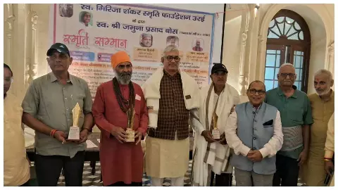 Three journalists meet Jamuna Prasad Bose Memorial Award Three journalists meet Jamuna Prasad Bose Memorial Award