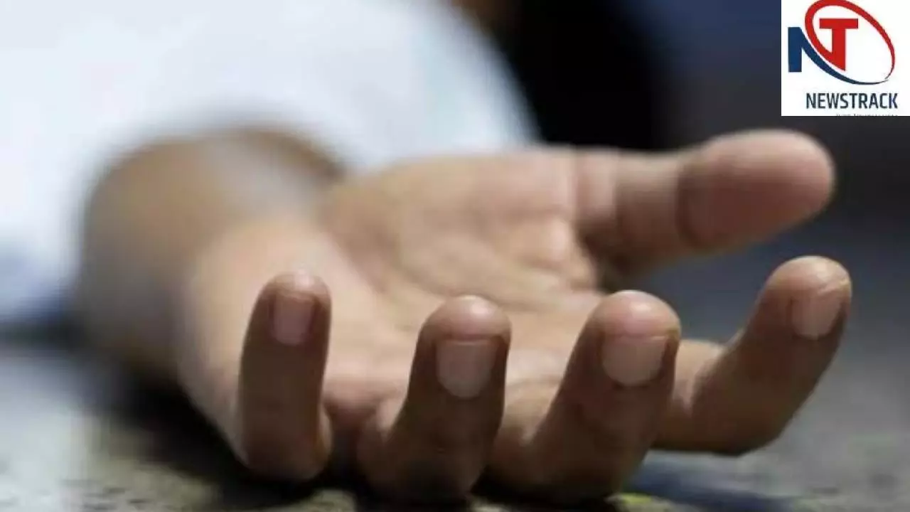 Jalaun News: जालौन में रोटावेटर की चपेट में आने से 21 वर्षीय युवक की मौत, परिवार में मचा कोहराम Jalaun News: जालौन में रोटावेटर की चपेट में आने से 21 वर्षीय युवक की मौत, परिवार में मचा कोहराम