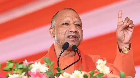 प्रयागराज में आज योगी का दौरा: अतीक की जमीन पर 602 फ्लैटों का भूमि पूजन, MLC चुनाव पर भी नजर