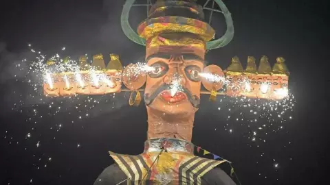 Dussehra 2026: 221-Foot Ravana Effigies in Delhi and Panchkula, Biggest Celebrations Across India