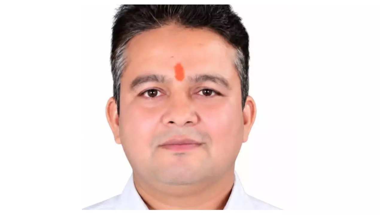 Meerut राहुल गांधी पर टिप्पणी से भड़के अभिमन्यु त्यागी, बोले- राजनीतिक हताशा दिखा रहे लोनी विधायक Meerut राहुल गांधी पर टिप्पणी से भड़के अभिमन्यु त्यागी, बोले- राजनीतिक हताशा दिखा रहे लोनी विधायक
