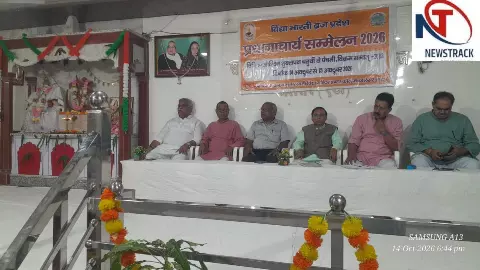 Etah News: शिक्षा साक्षरता ही नहीं, विद्यार्थियों के सर्वांगीण विकास की नींव : दिलीप अग्रवाल Etah News: शिक्षा साक्षरता ही नहीं, विद्यार्थियों के सर्वांगीण विकास की नींव : दिलीप अग्रवाल
