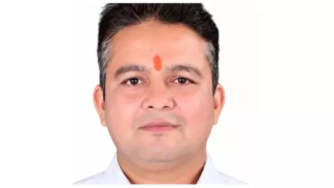 Meerut राहुल गांधी पर टिप्पणी से भड़के अभिमन्यु त्यागी, बोले- राजनीतिक हताशा दिखा रहे लोनी विधायक
