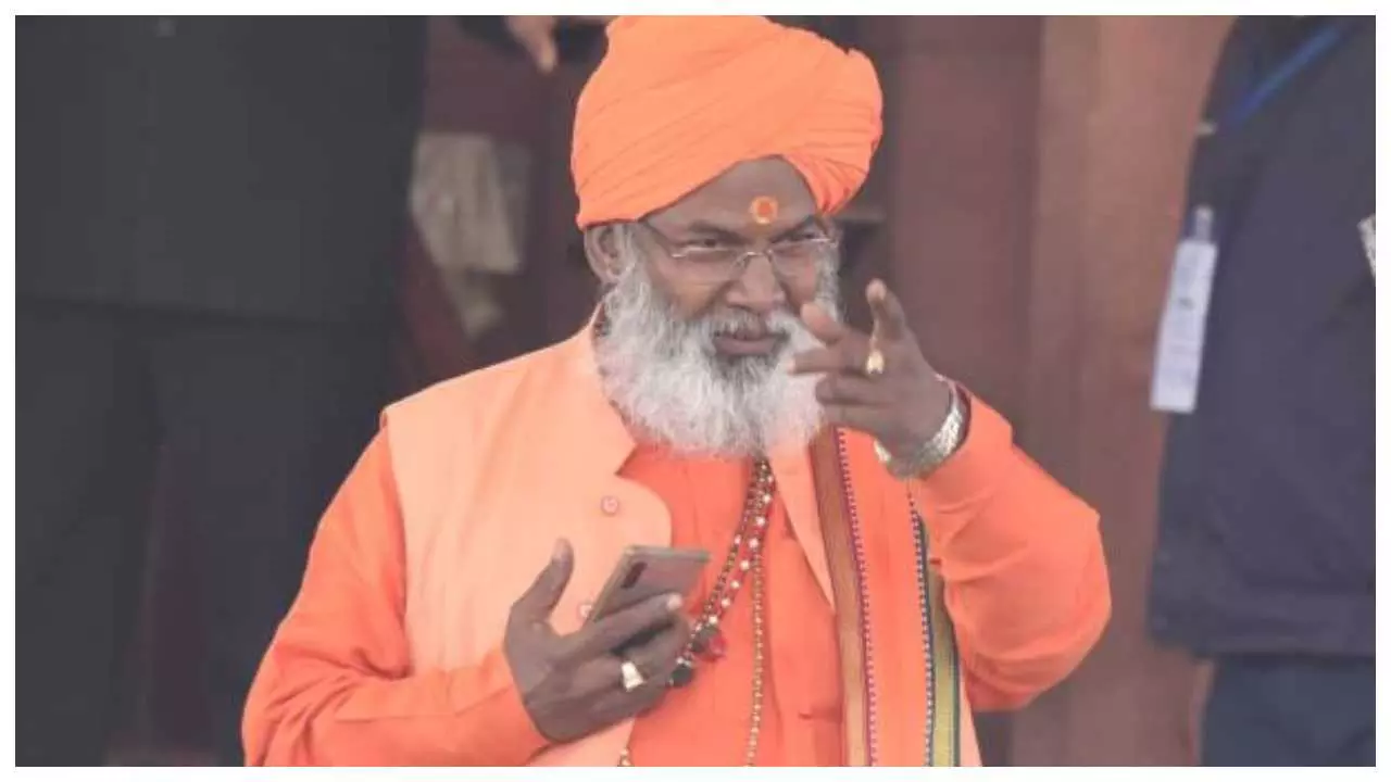Rs 4,000 crore IT city to be built in Unnao, 2,500 youths called for employment Rs 4,000 crore IT city to be built in Unnao, 2,500 youths called for employment