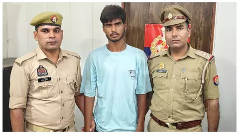 फिरोजाबाद में शराब ठेके से चोरी का खुलासा, किशोर समेत दो पकड़े, 1.46 लाख बरामद