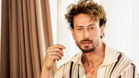 टाइगर श्रॉफ पर किसने बरसाई गोलियां? सामने आया खूंखार शूटर ग्रुप का नाम टाइगर श्रॉफ पर किसने बरसाई गोलियां? सामने आया खूंखार शूटर ग्रुप का नाम