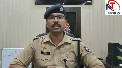Aligarh News: जमालपुर पुल के नीचे मिला 45 वर्षीय व्यक्ति का शव, पत्नी के इलाज के लिए आया था शहर Aligarh News: जमालपुर पुल के नीचे मिला 45 वर्षीय व्यक्ति का शव, पत्नी के इलाज के लिए आया था शहर