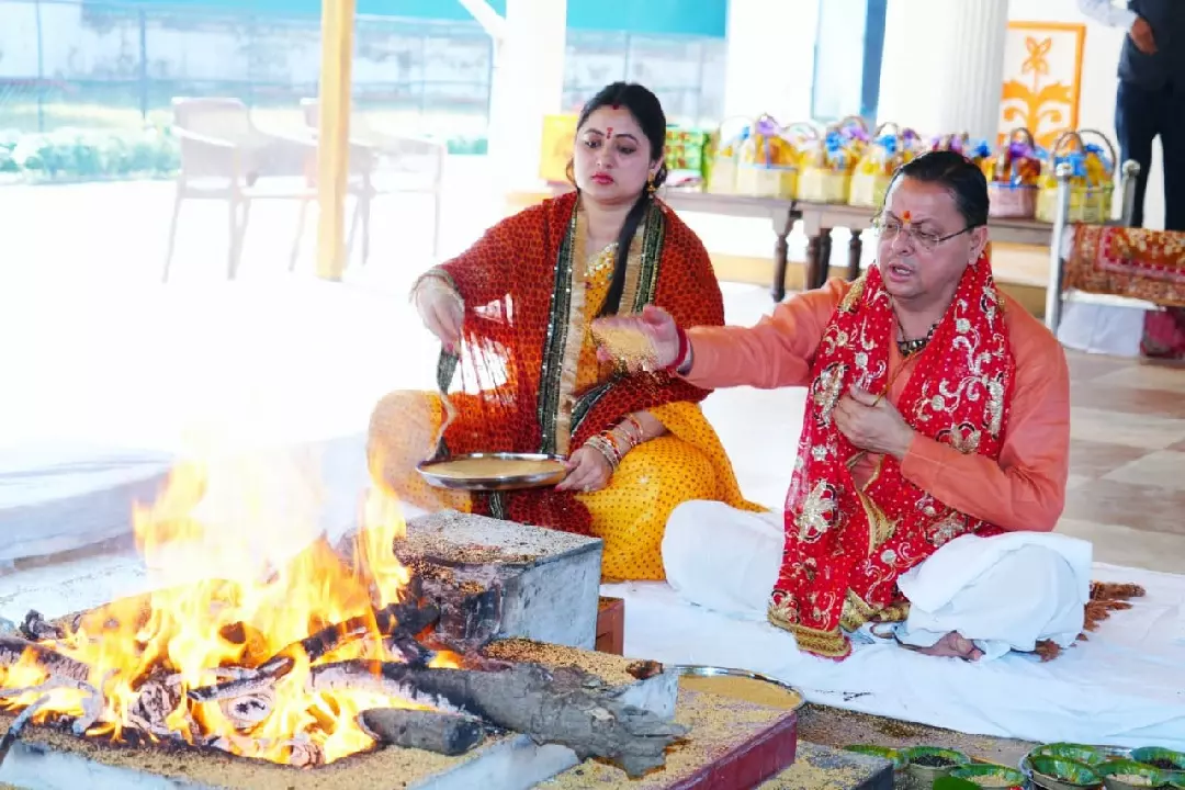 महानवमी पर CM धामी ने किया कन्या पूजन, प्रदेश की सुख-समृद्धि के लिए की कामना महानवमी पर CM धामी ने किया कन्या पूजन, प्रदेश की सुख-समृद्धि के लिए की कामना