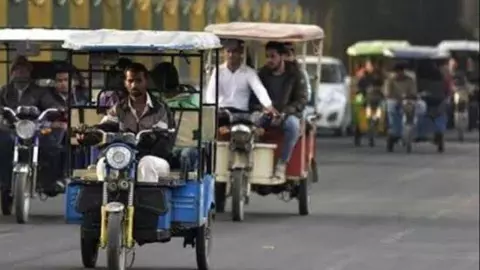 Delhi E-Rickshaw Rules 2026: New Draft Policy, Registration and Penalties Explained