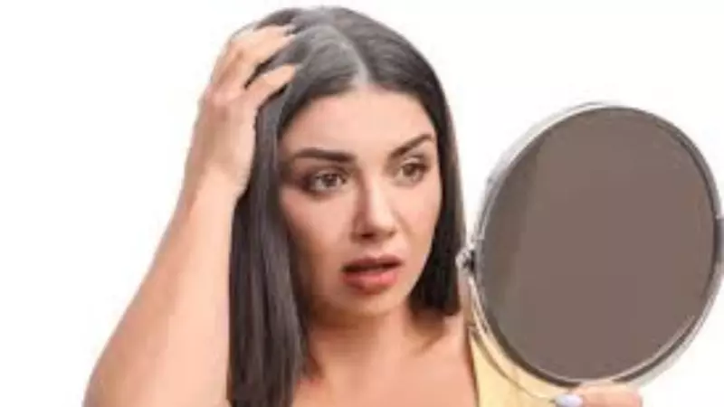 Homemade Hair Dye: 5 Natural Ingredients for a DIY Hair Pack for Grey Hair Homemade Hair Dye: 5 Natural Ingredients for a DIY Hair Pack for Grey Hair