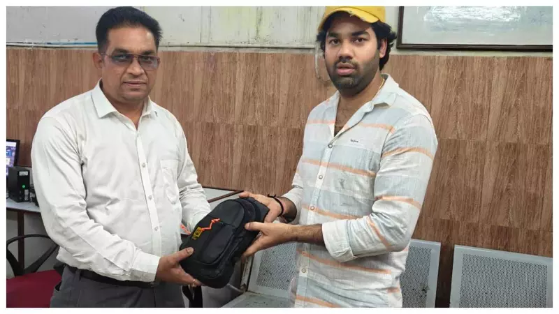 TTE Neeraj Tripathi, passengers valuables safely returned TTE Neeraj Tripathi, passengers valuables safely returned