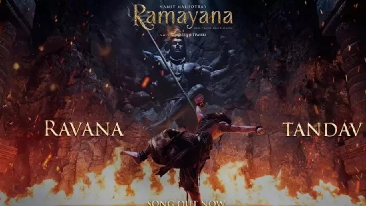 Ramayana Movie के मेकर्स ने दशहरे पर दिखाई यश के रावण तांडव की झलक, एडवांस बुकिंग हुई शुरू Ramayana Movie के मेकर्स ने दशहरे पर दिखाई यश के रावण तांडव की झलक, एडवांस बुकिंग हुई शुरू