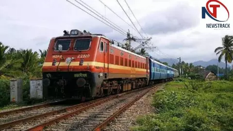 Chandauli News: त्योहारों पर यात्रियों की भारी भीड़ को राहत देने के लिए रेलवे का बड़ा कदम