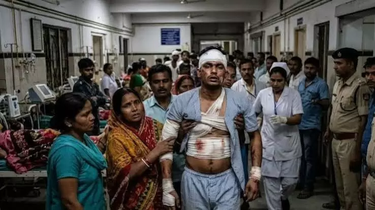 Jharkhand: सब्जी खरीदकर लौट रहा था युवक, 12 घंटे बाद वेंटिलेटर से निकलकर बचाई जान; जानें पूरा मामला