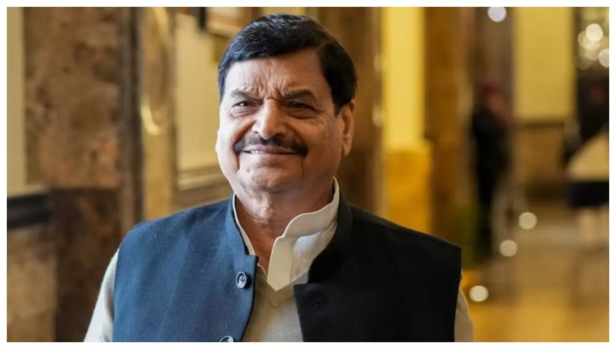 Kanpur: सिकंदरा विधानसभा के हाल बेहाल: झींझक दौरे पर पहुंचे शिवपाल सिंह यादव ने जताई चिंता, सरकार पर बोला तीखा हमला