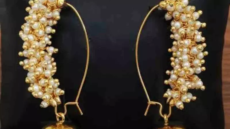 Karwa Chauth Jewelry Designs: 6 Beautiful Pearl Jhumka LATEST HINDI NEWS|NEWS TRACK HINDI SAMACHAR
