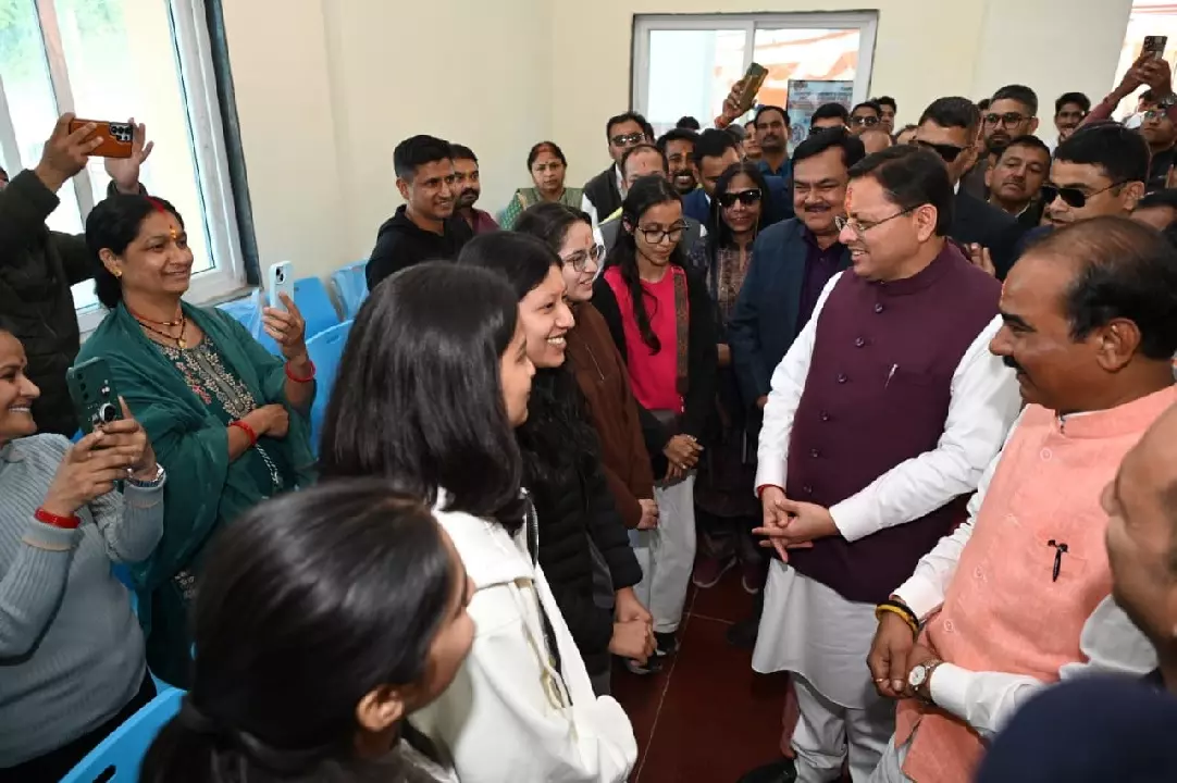 पिथौरागढ़ मेडिकल कॉलेज का सीएम धामी ने किया निरीक्षण, इसी सत्र से 50 MBBS सीटों पर प्रवेश पिथौरागढ़ मेडिकल कॉलेज का सीएम धामी ने किया निरीक्षण, इसी सत्र से 50 MBBS सीटों पर प्रवेश