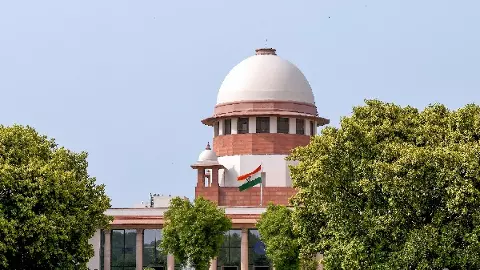 लखीमपुर खीरी हिंसा: आशीष मिश्रा को सुप्रीम कोर्ट से बड़ी राहत, दिवाली पर लखनऊ जाने की मिली इजाजत लखीमपुर खीरी हिंसा: आशीष मिश्रा को सुप्रीम कोर्ट से बड़ी राहत, दिवाली पर लखनऊ जाने की मिली इजाजत