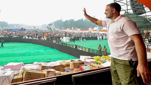 राहुल की हुंकार से ₹10 हजार करोड़ का नुकसान! टेंशन में कारोबारियों ने फिर लगाई गुहार, फिर लिखी चिट्ठी राहुल की हुंकार से ₹10 हजार करोड़ का नुकसान! टेंशन में कारोबारियों ने फिर लगाई गुहार, फिर लिखी चिट्ठी