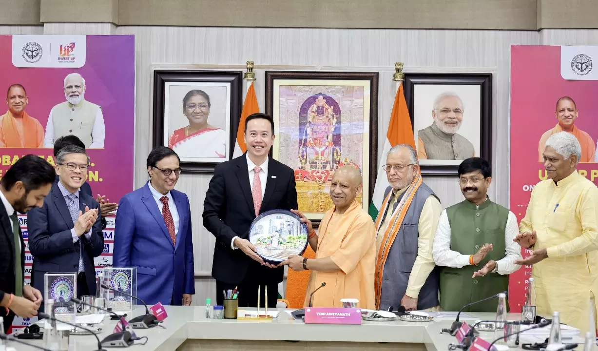 सिंगापुर की कंपनियों का यूपी पर भरोसा, ₹1,000 करोड़ से ज्यादा के निवेश से खुलेंगे रोजगार के रास्ते सिंगापुर की कंपनियों का यूपी पर भरोसा, ₹1,000 करोड़ से ज्यादा के निवेश से खुलेंगे रोजगार के रास्ते