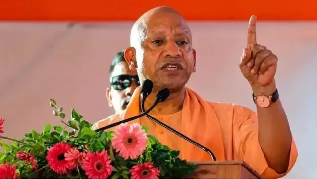 योगी सरकार की नई तैयारी, यूपी में जलयानों का पंजीकरण अनिवार्य; घाटों पर बढ़ेगी सुरक्षा योगी सरकार की नई तैयारी, यूपी में जलयानों का पंजीकरण अनिवार्य; घाटों पर बढ़ेगी सुरक्षा