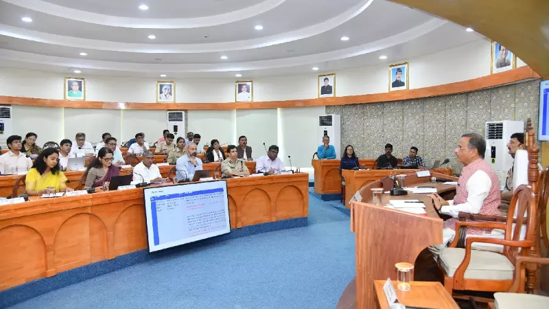 अंडमान-निकोबार में उपराज्यपाल डॉ. दिनेश शर्मा सख्त, विभागीय कार्य समय पर पूरे करने के निर्देश अंडमान-निकोबार में उपराज्यपाल डॉ. दिनेश शर्मा सख्त, विभागीय कार्य समय पर पूरे करने के निर्देश