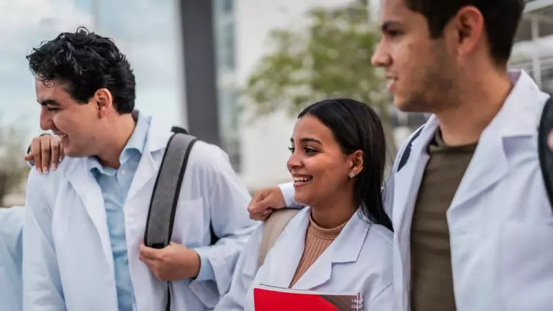 MBBS छात्रों को NMC की बड़ी राहत, चार बार फेल होने पर भी मिलेगा पांचवीं बार परीक्षा पास करने का मौका MBBS छात्रों को NMC की बड़ी राहत, चार बार फेल होने पर भी मिलेगा पांचवीं बार परीक्षा पास करने का मौका