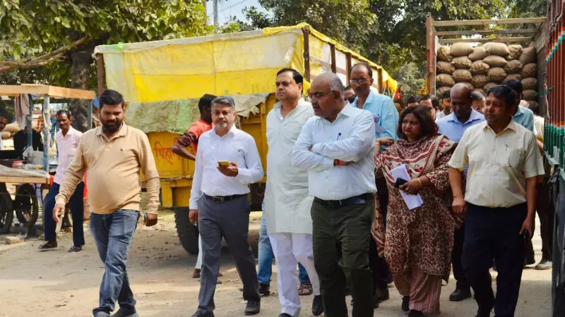 Hardoi News: हरदोई-संडीला मंडियों में मिलीं खामियां तो भड़के निदेशक, लापरवाही पर कार्रवाई के निर्देश