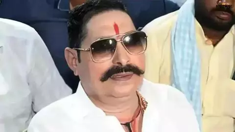 अनंत सिंह को SC का बड़ा झटका! 1 दिसंबर तक करना होगा सरेंडर, दुलारचंद यादव हत्याकांड में बढ़ीं मुश्किलें अनंत सिंह को SC का बड़ा झटका! 1 दिसंबर तक करना होगा सरेंडर, दुलारचंद यादव हत्याकांड में बढ़ीं मुश्किलें
