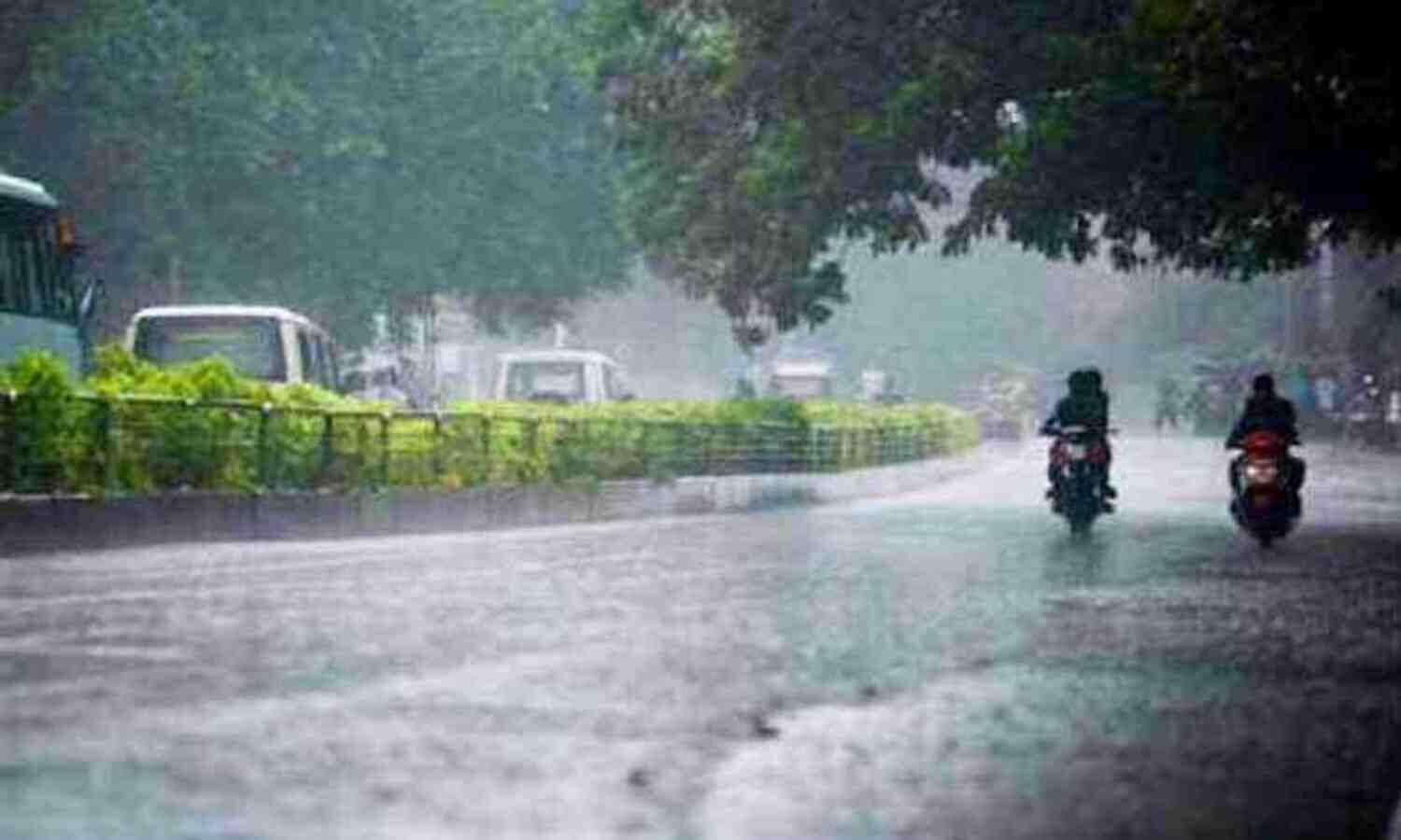 Lucknow Ka Mausam: रक्षाबंधन पर ऐसा रहेगा लखनऊ का मौसम, होगी बारिश या आसमान से बरसेगी आग?