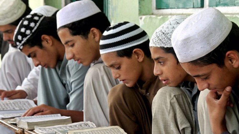 madarsas directed recite national anthem hoist flag day : newstrack